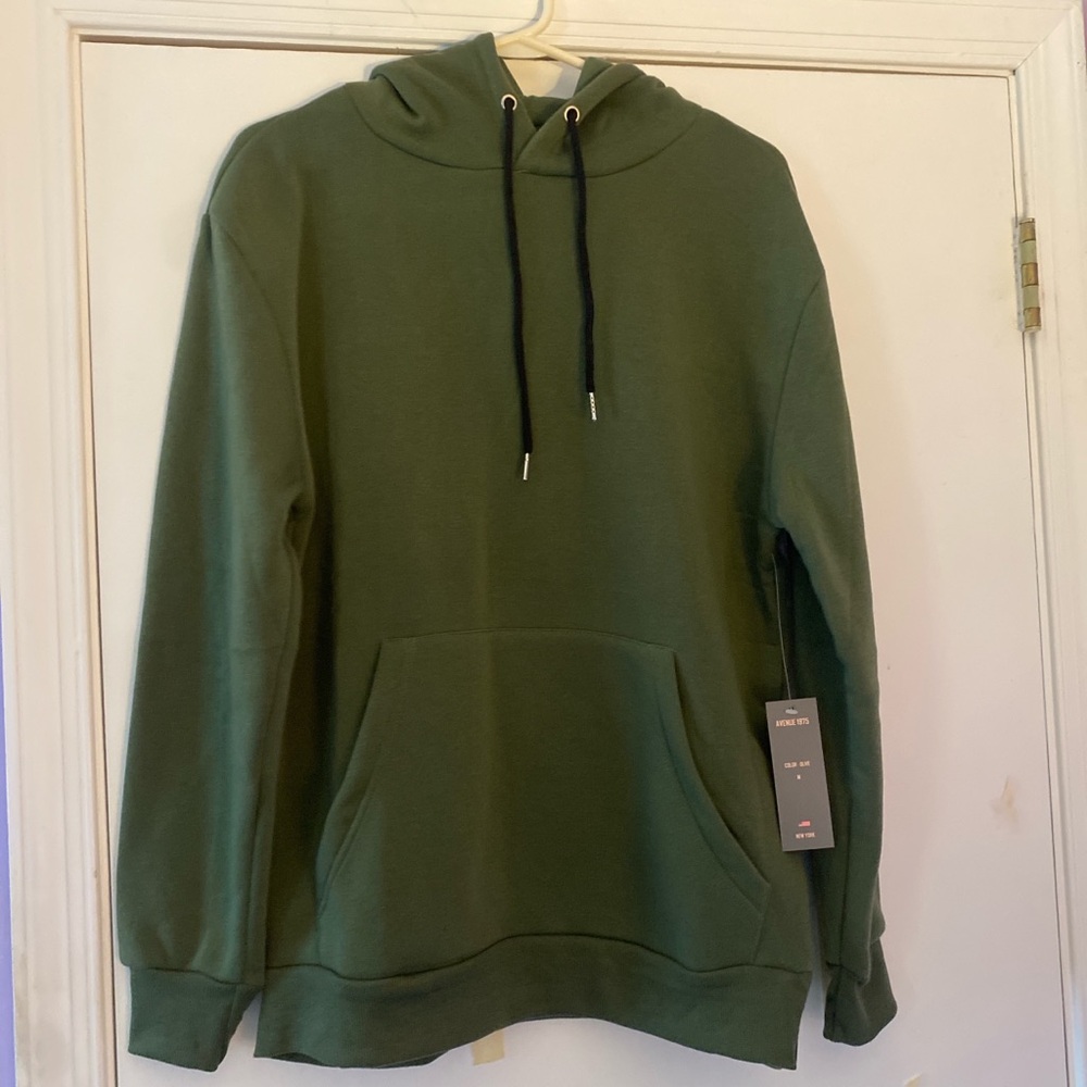 Women Green Hoodie new with tags
